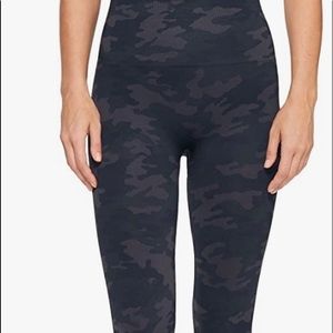SPANX…. BLACK CAMO, medium